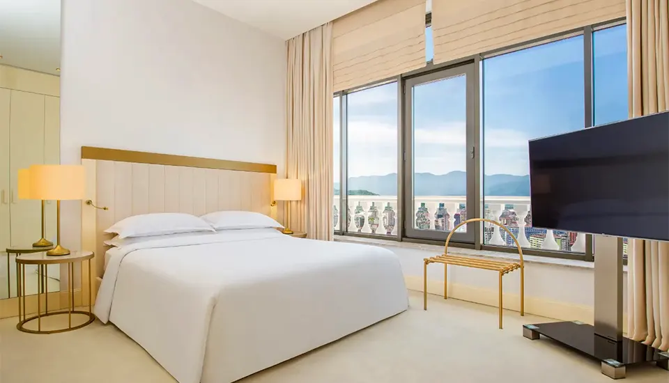 هتل شرایتون باتومی